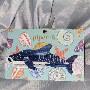 Piper K Shark Hair Clip Brand New LP